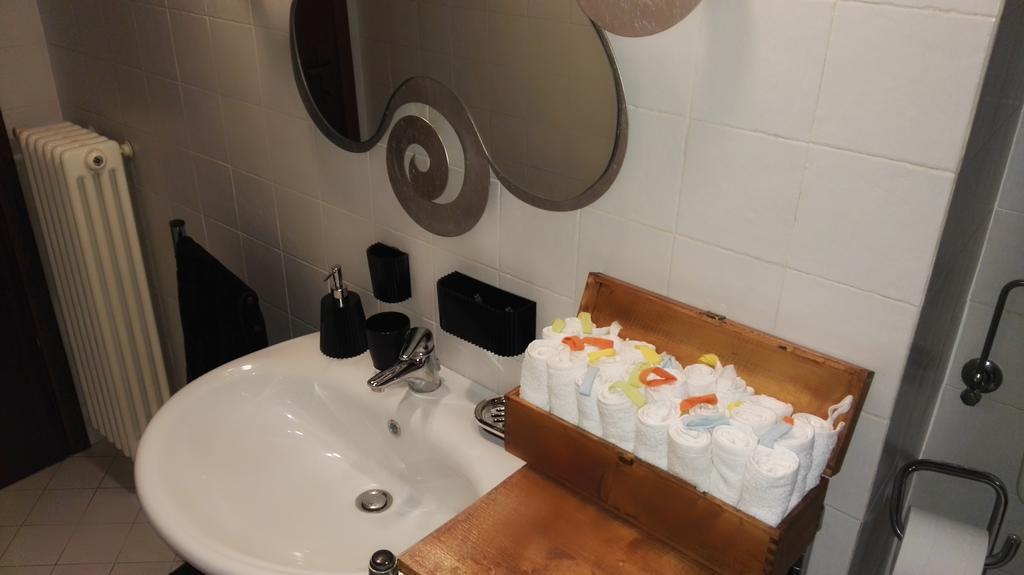 A Casa Di Gio Bed & Breakfast Turin Room photo